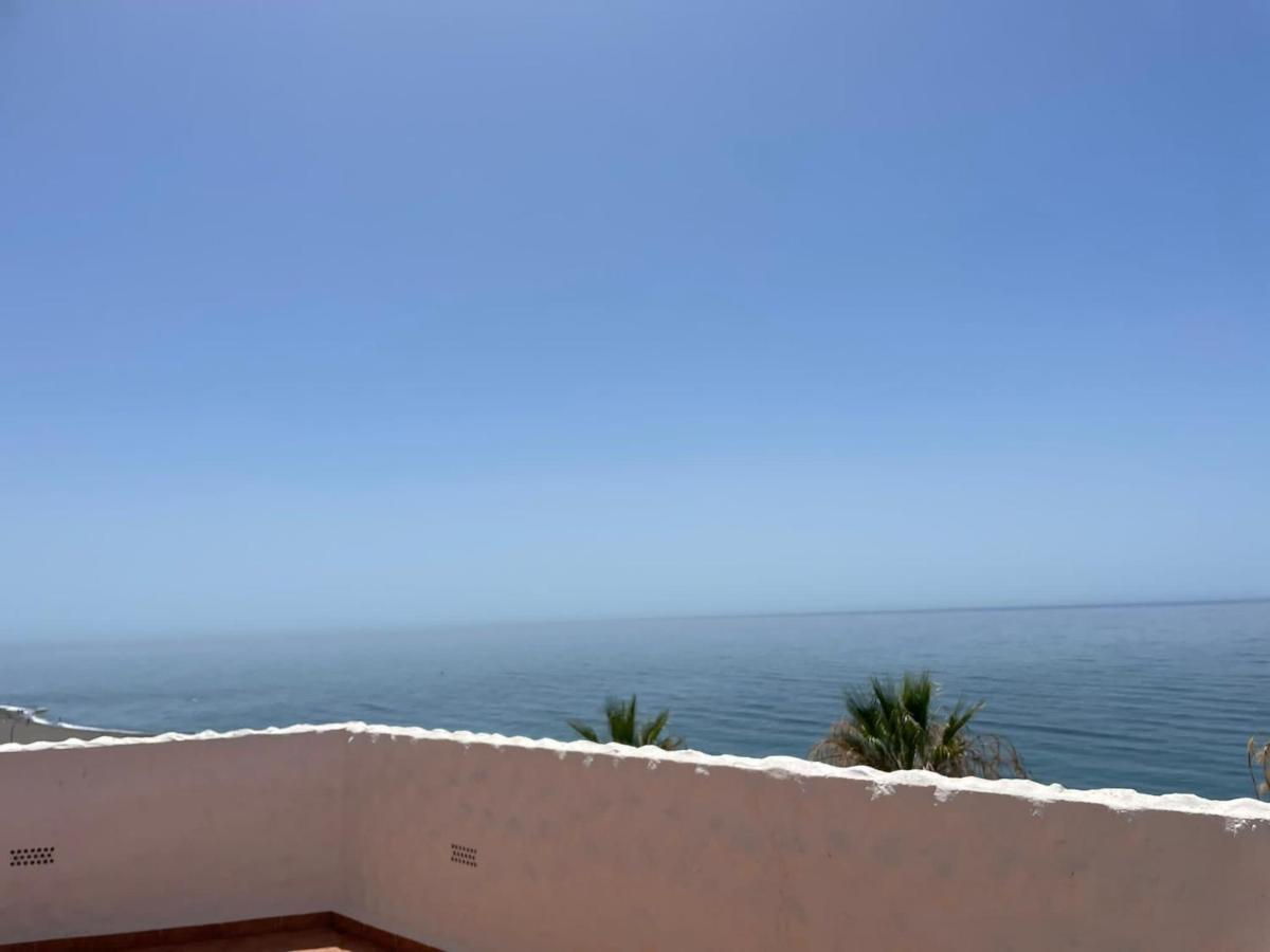 Apartamento Ático sobre el Mar Benajarafe Exterior foto